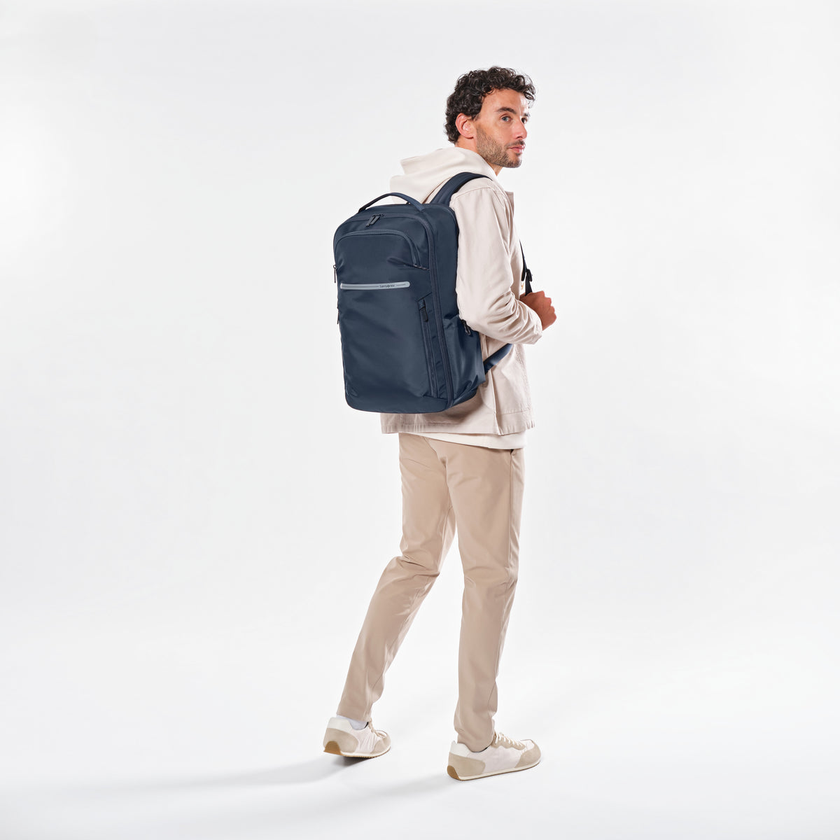 S-161414-1596 LIFESTYLE-19
