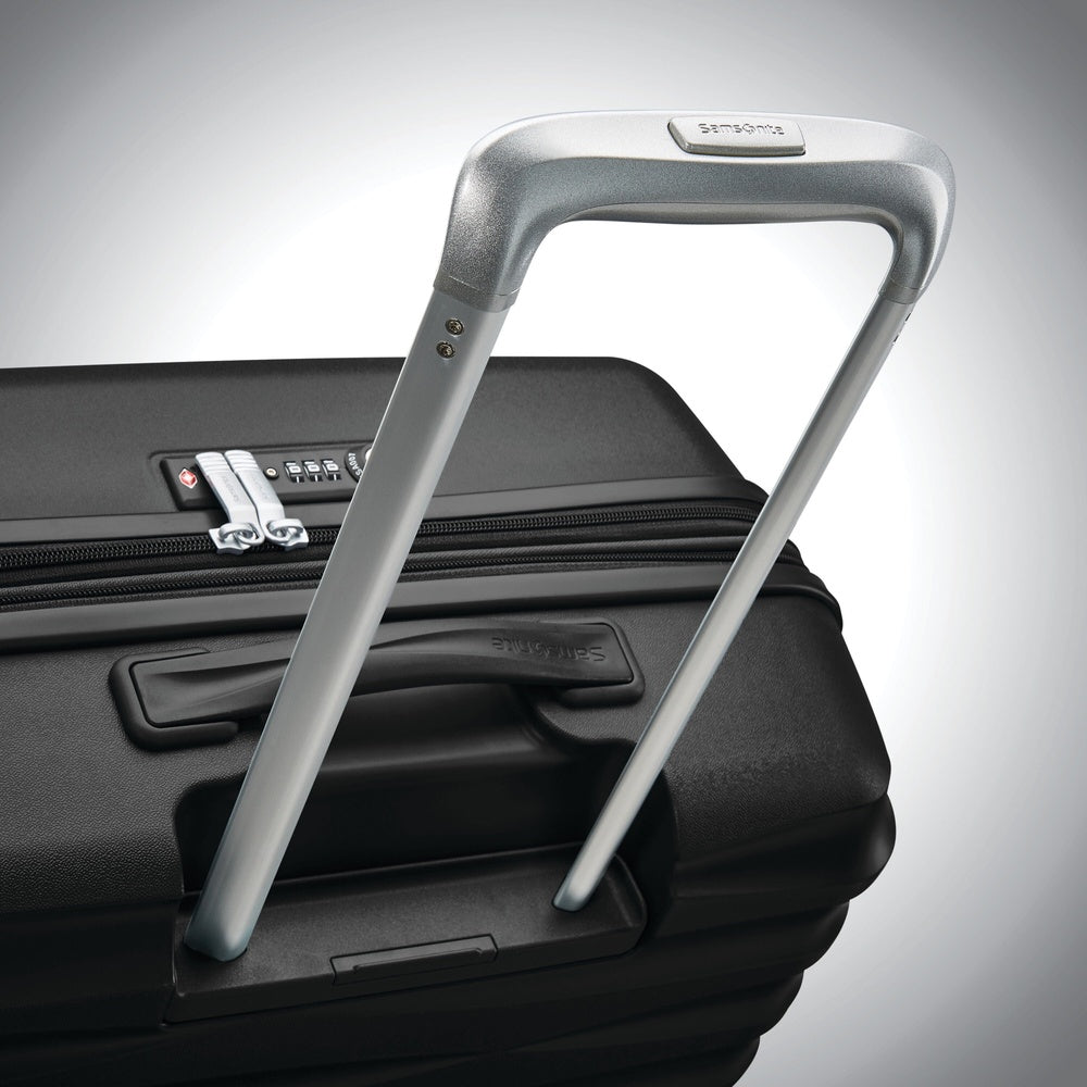 Samsonite Voltage DLX Spinner Luggage