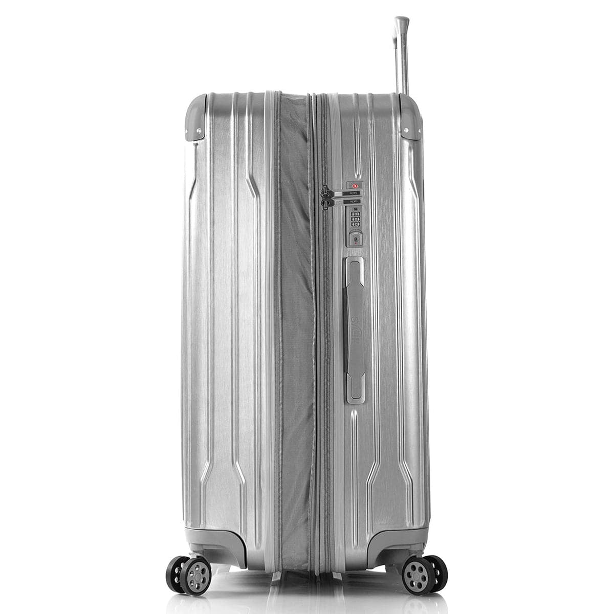 Heys Xtrak 30" Spinner Luggage