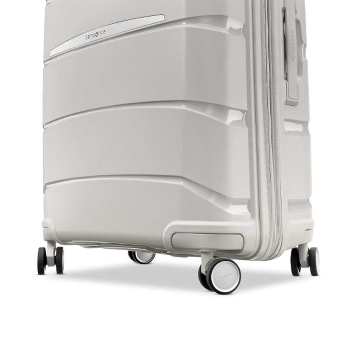 Samsonite Outline Pro Medium Spinner