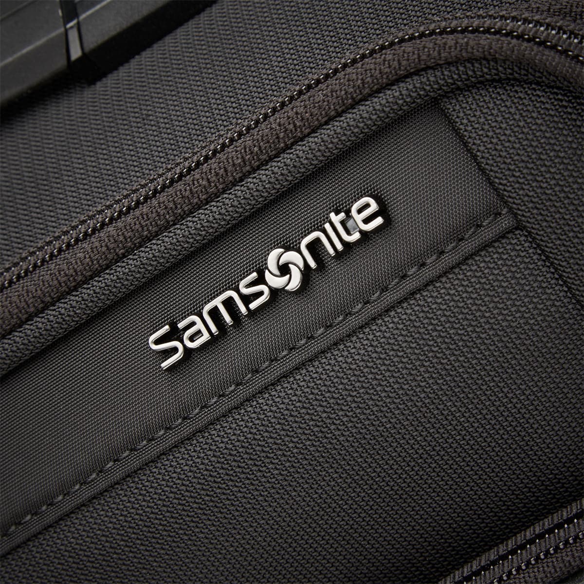 Samsonite Lineate DLX Large Expandable Spinner