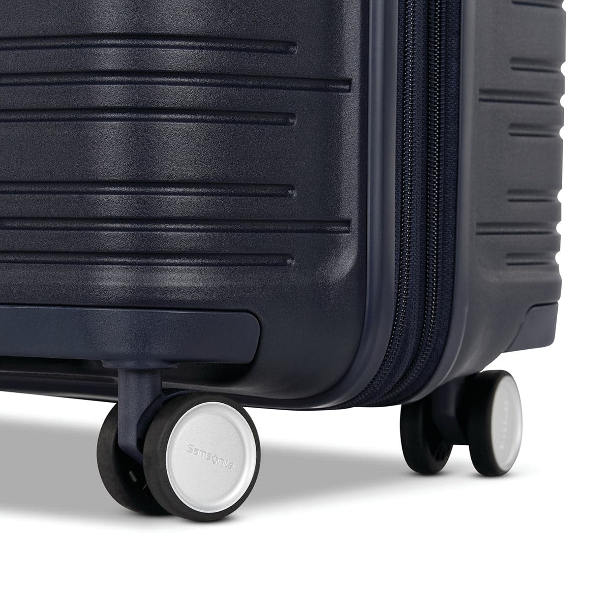 Samsonite Elevation Plus Medium Glider