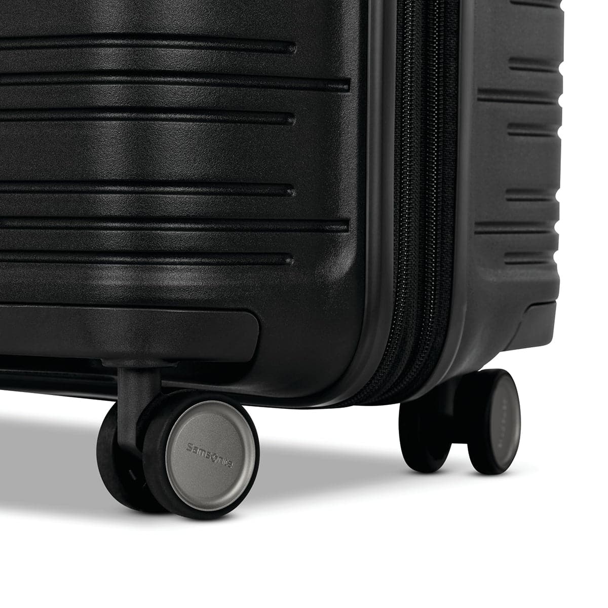 Samsonite Elevation Plus Medium Glider