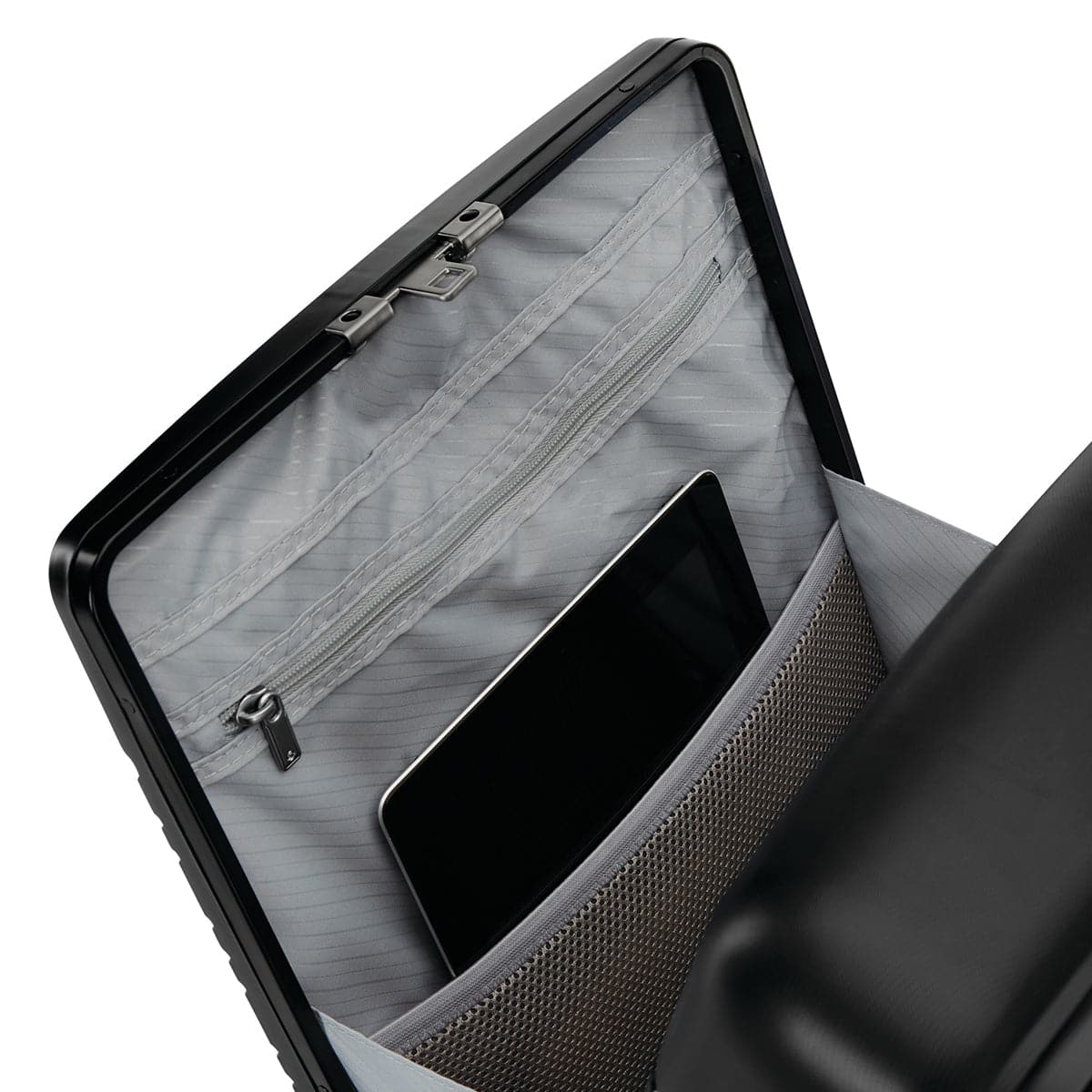 Samsonite Elevation Plus Medium Carry-On Spinner