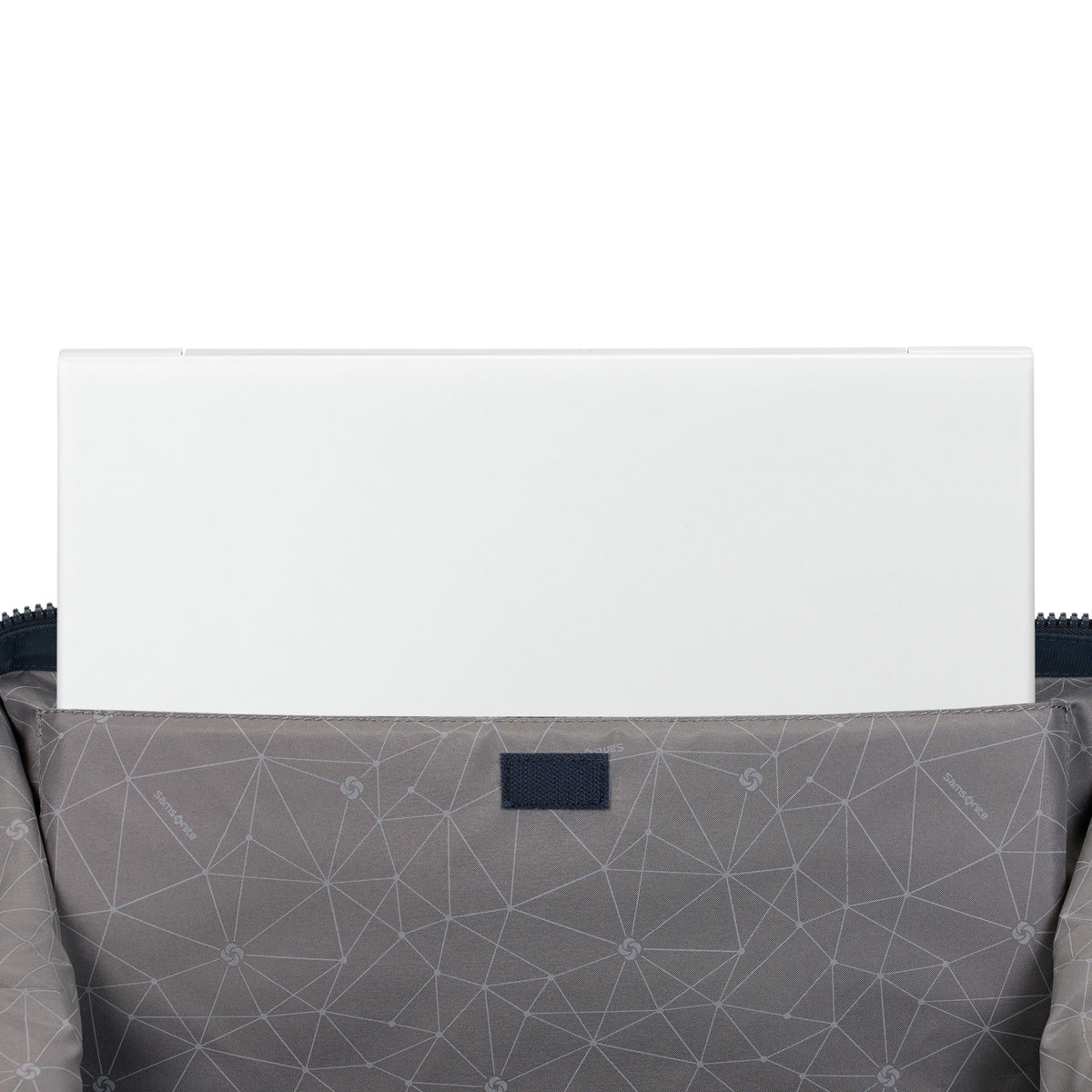 S-151758-1549 LAPTOP-6