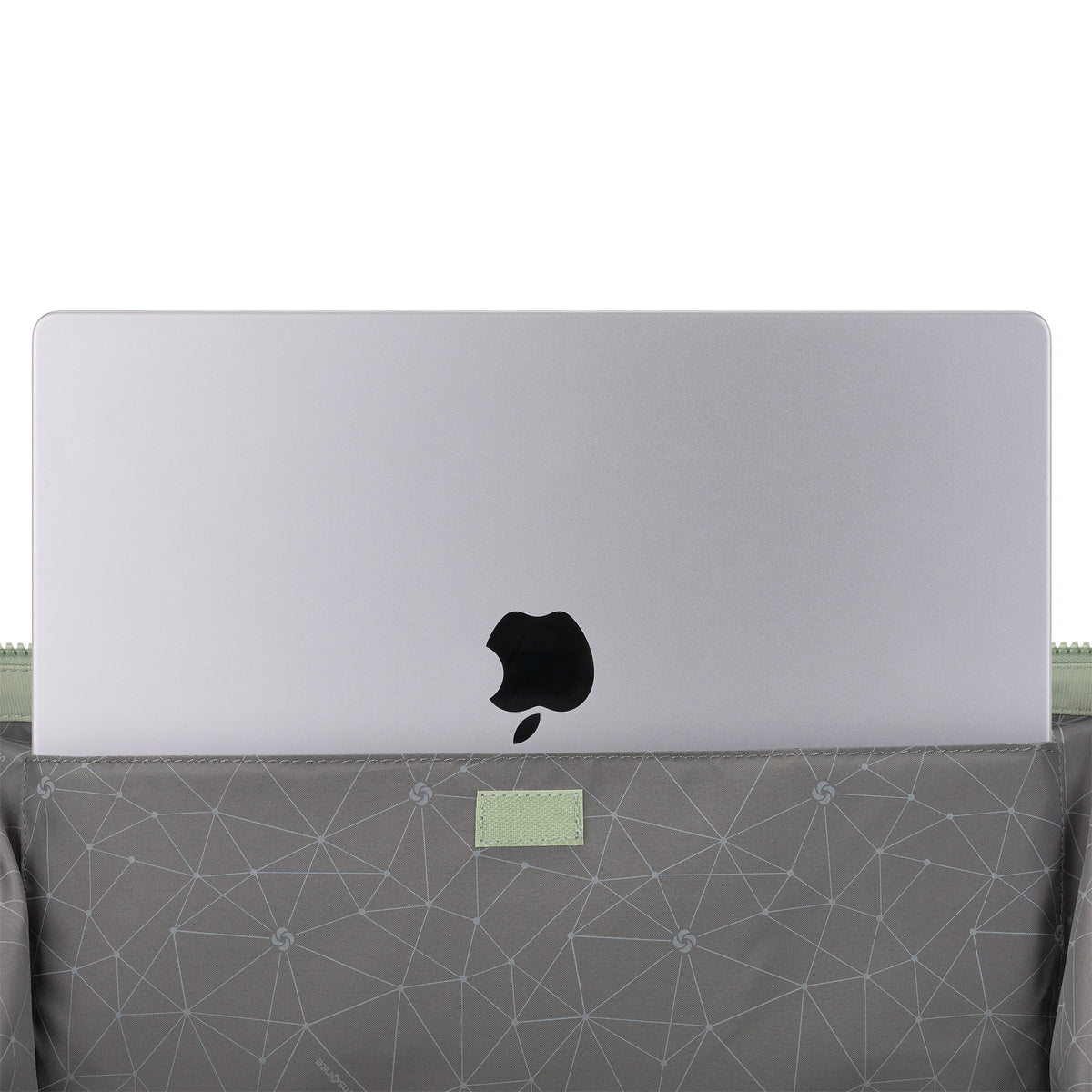 S-151758-1773 LAPTOP-8