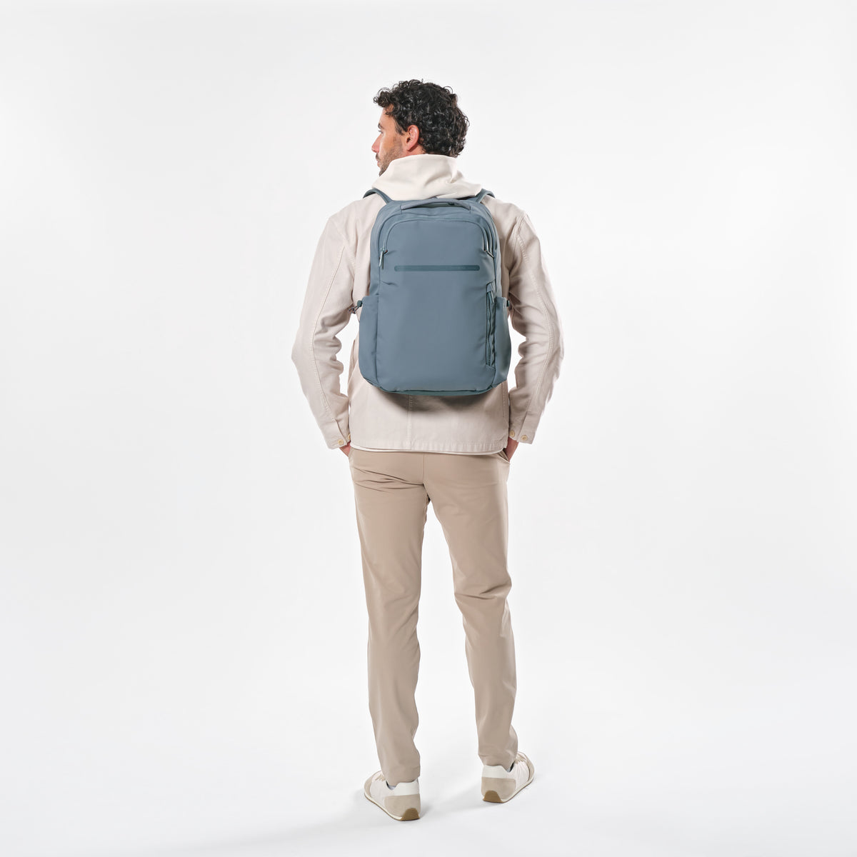 S-161413-E264 LIFESTYLE-16