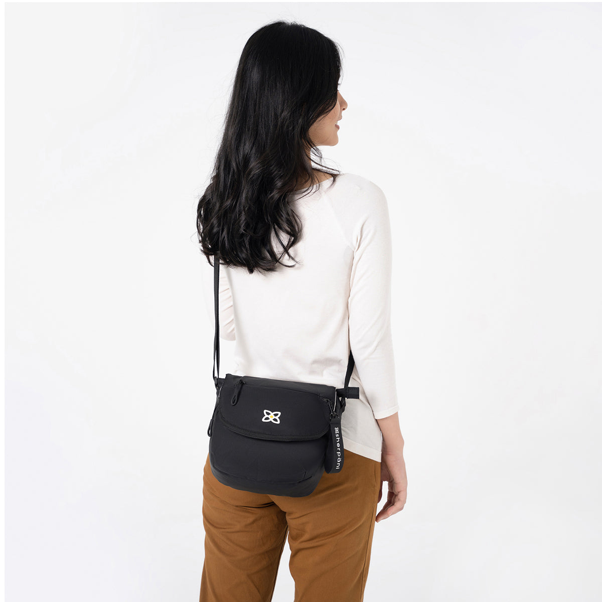 Sherpani Milli Mini Messenger Bag