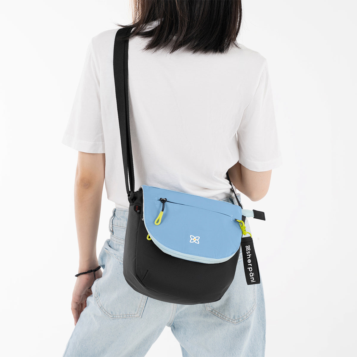 Sherpani Milli Mini Messenger Bag