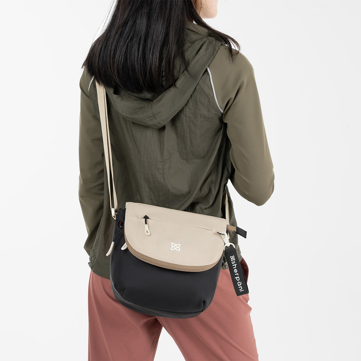 Sherpani Milli Mini Messenger Bag