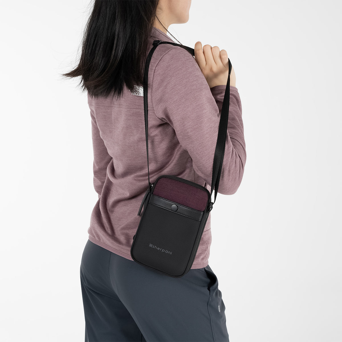 Sherpani Simplicity Crossbody Wallet