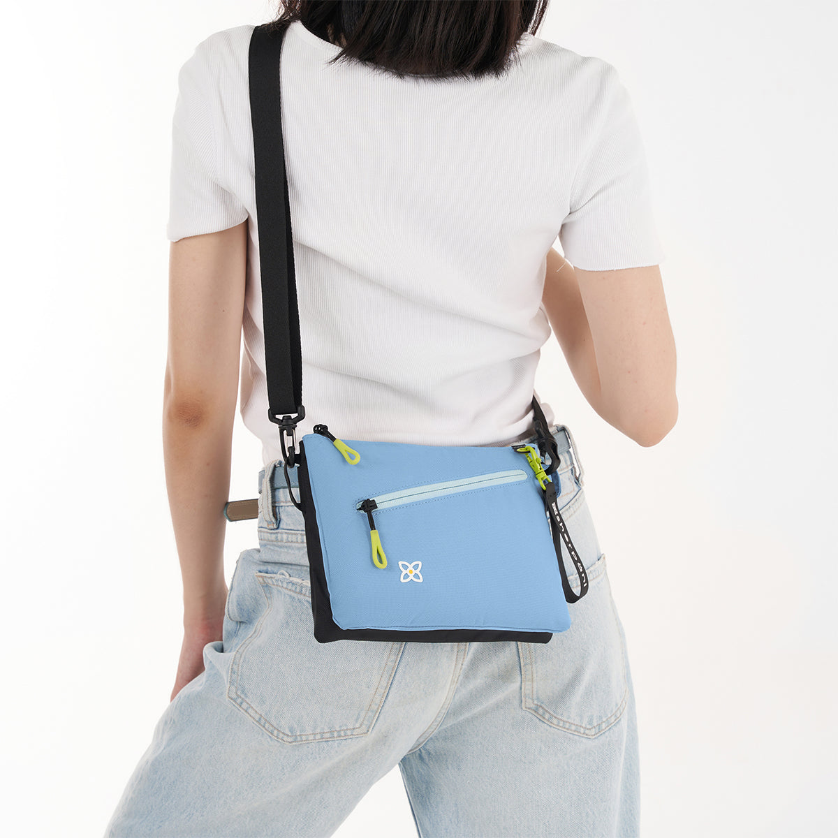 Sherpani Zoom Small Crossbody Bag