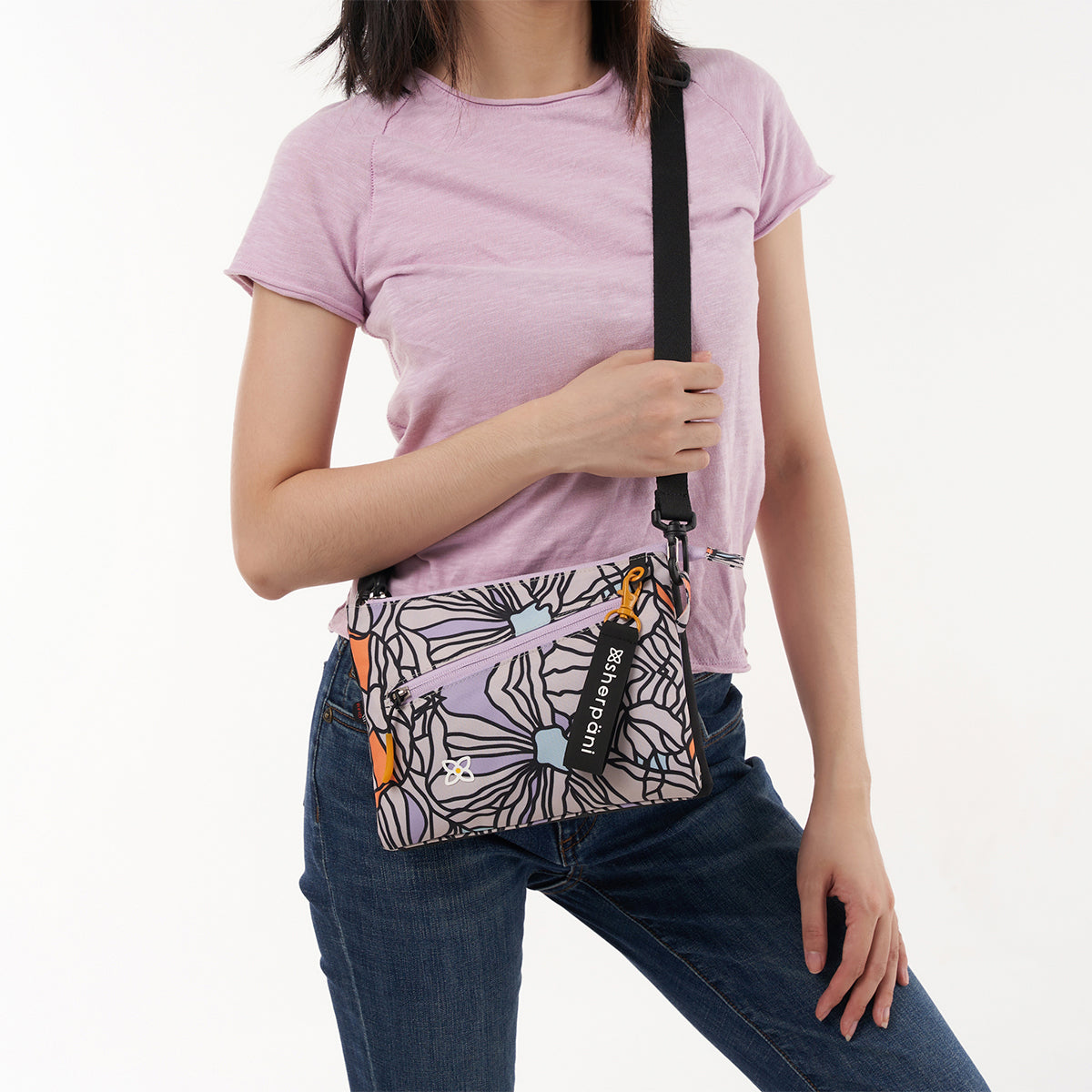 Sherpani Zoom Small Crossbody Bag