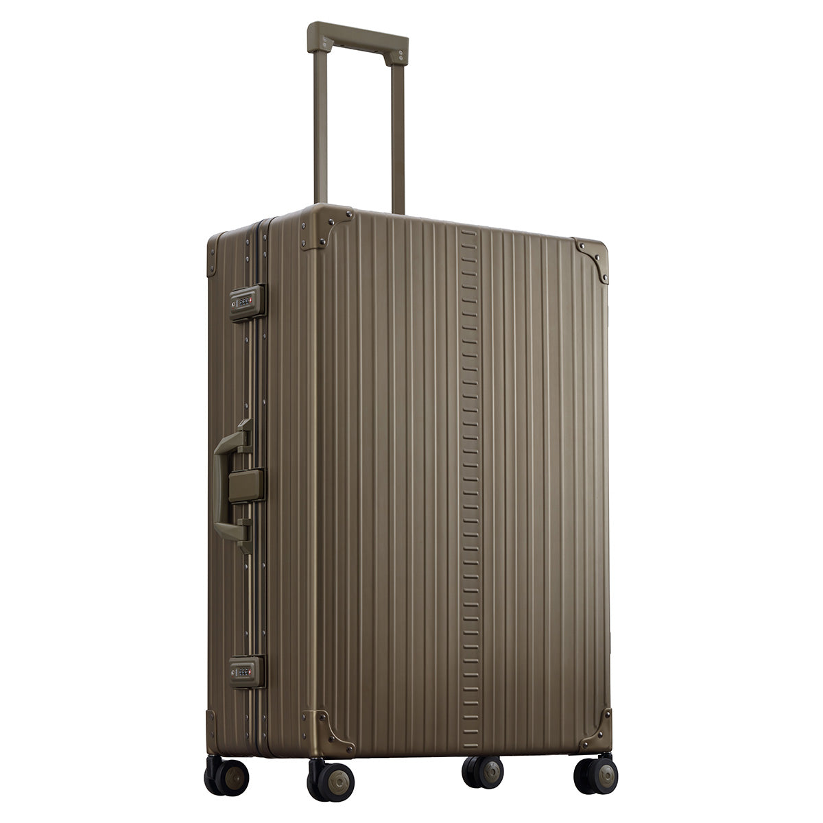 Aleon 32" Macro Aluminum Hardside Traveler Checked Luggage