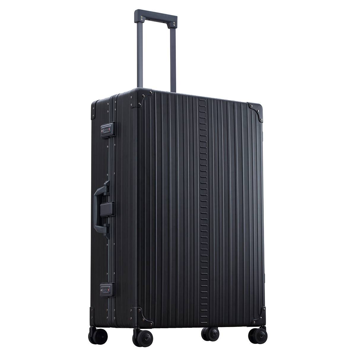 Aleon 32" Macro Aluminum Hardside Traveler Checked Luggage