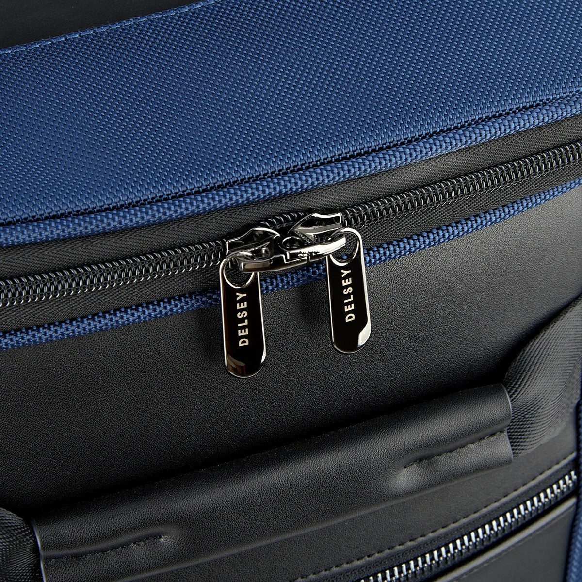 Delsey Wagram Carry-On Garment Bag