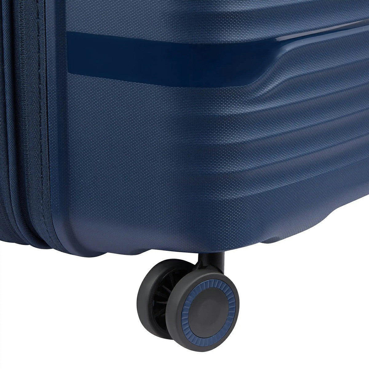 Delsey Dune Large Expandable Spinner Luggage