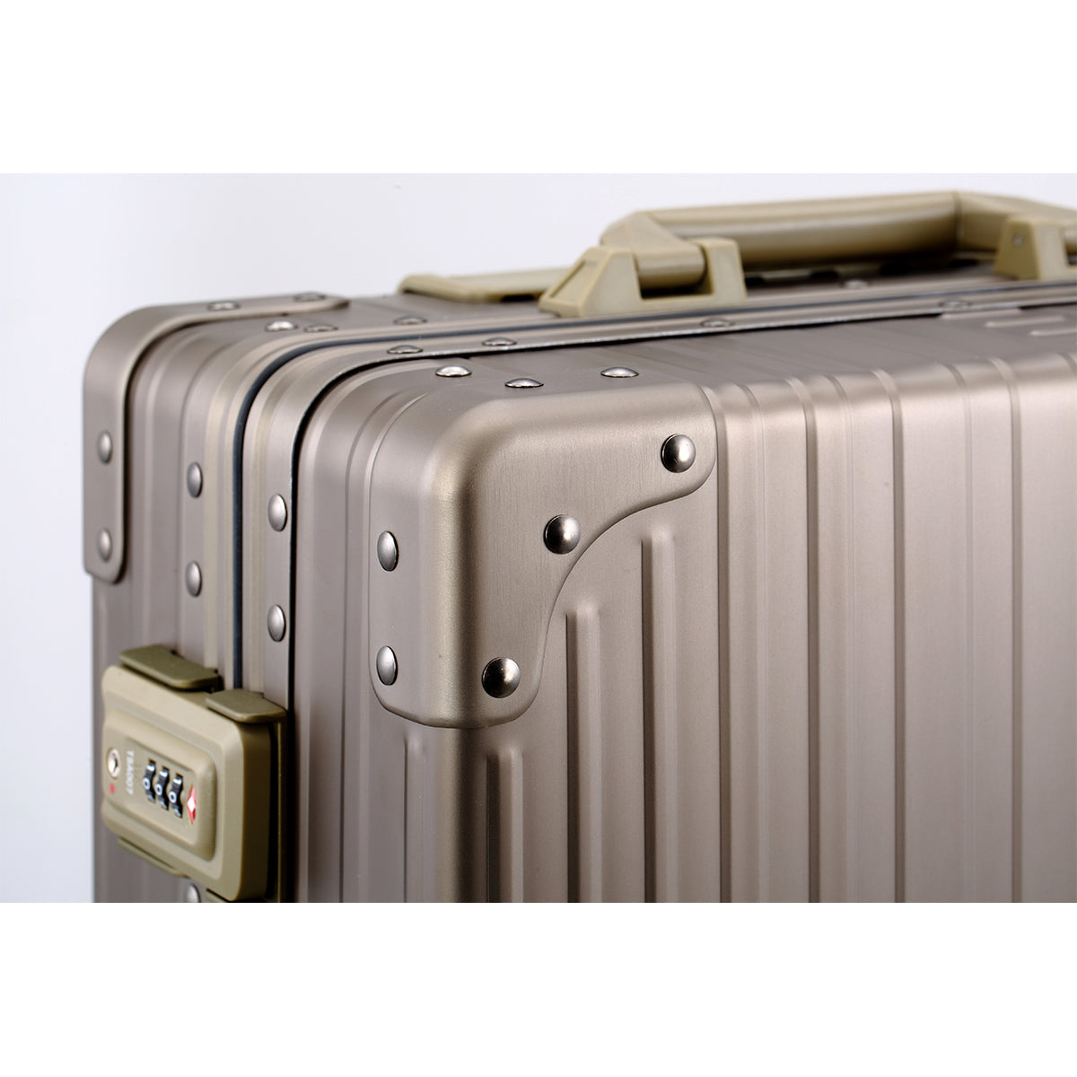 Aleon 21″ Aluminum International Carry-On Luggage