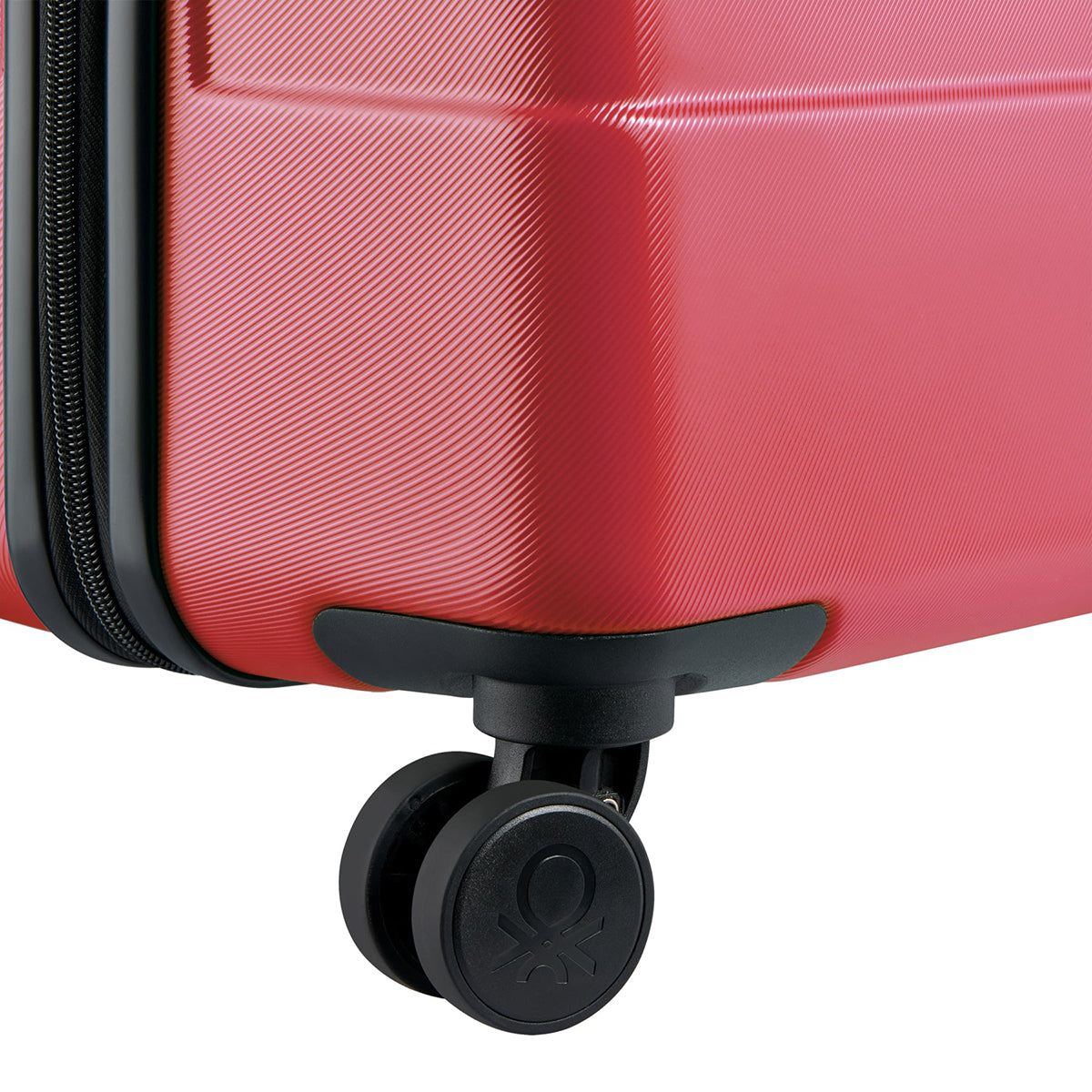 Delsey Benetton Now Hardside Large Spinner Luggage