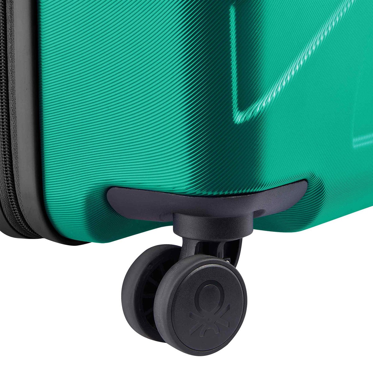 Delsey Benetton Fabrica Medium Spinner Luggage