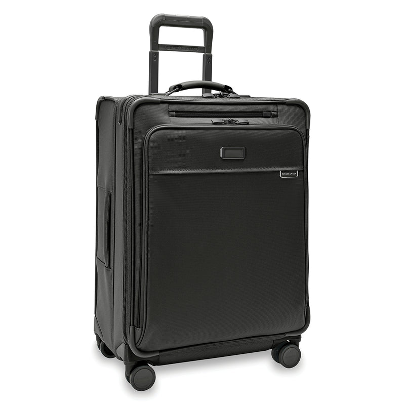 Briggs & Riley Baseline Medium Expandable Spinner Luggage