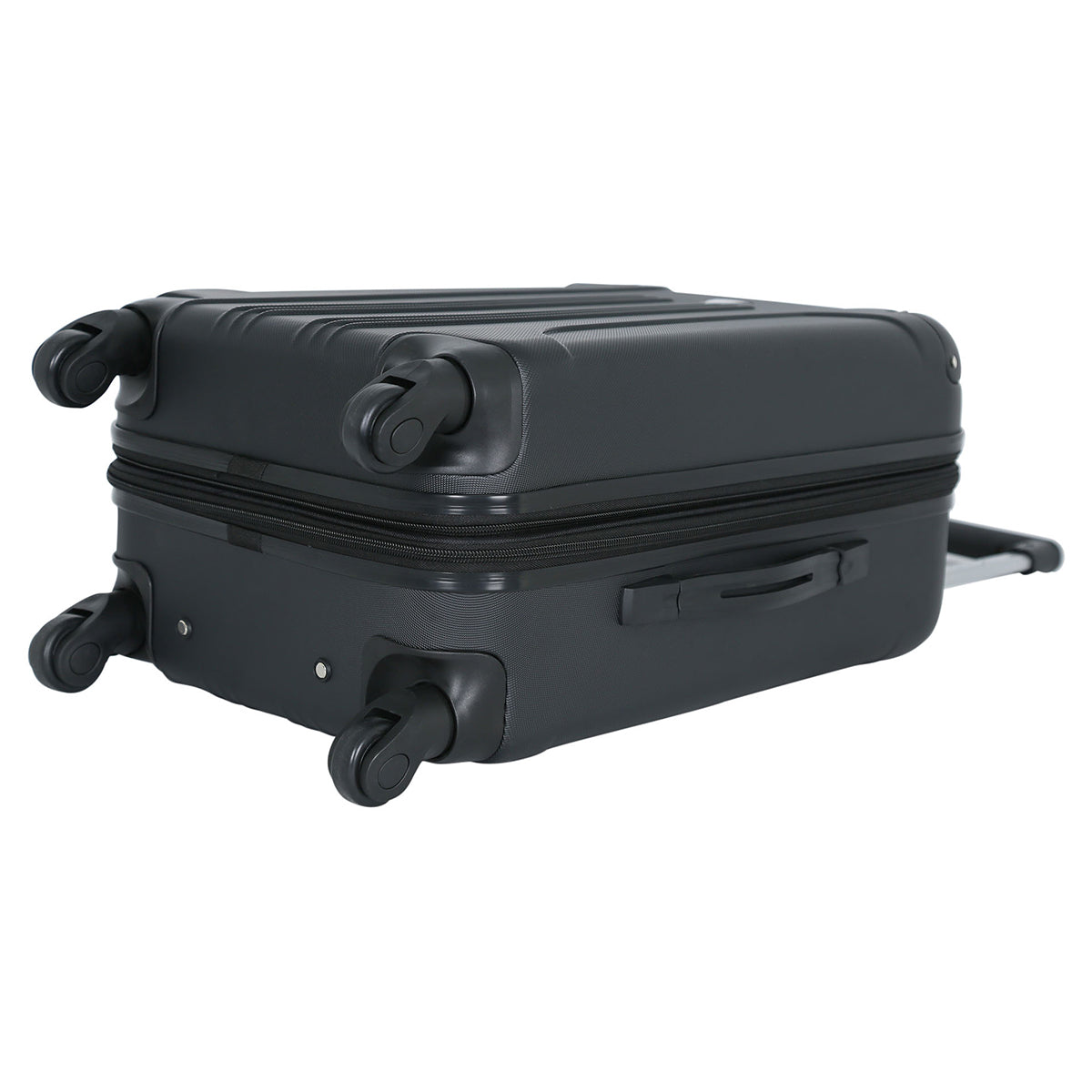 Travelers Club Chicago Expandable Spinner Carry-On Luggage