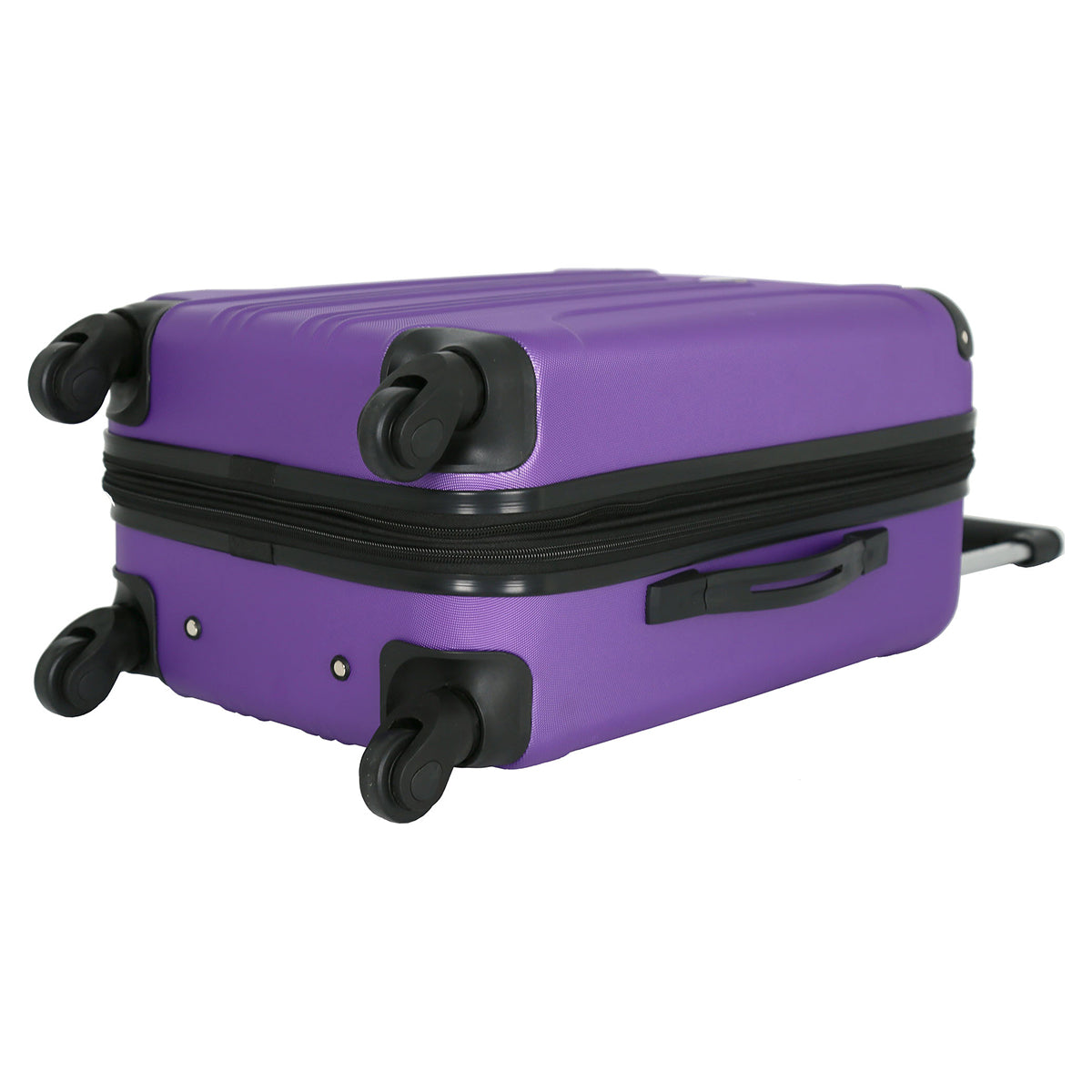 Travelers Club Chicago Expandable Spinner Carry-On Luggage