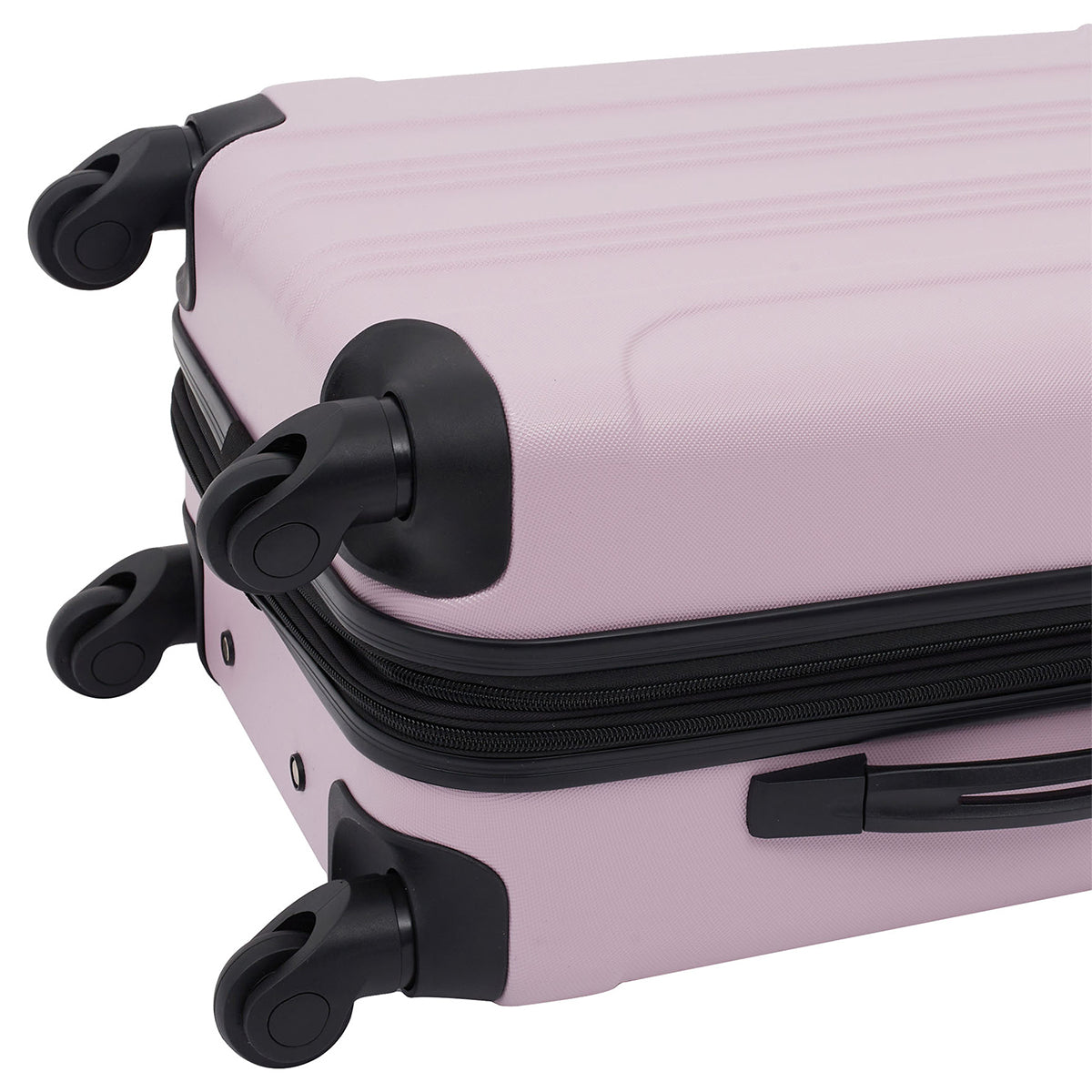 Travelers Club Chicago Expandable Spinner Carry-On Luggage