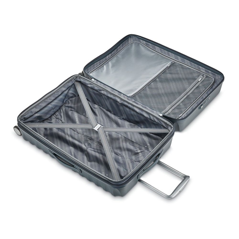 Samsonite Voltage DLX Spinner Luggage