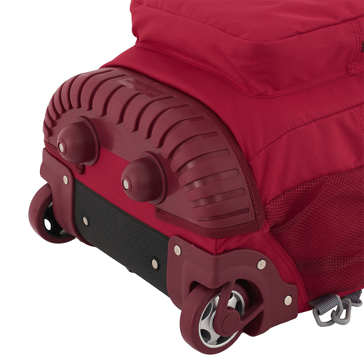 Travelers Club 20" Rolling Carry On