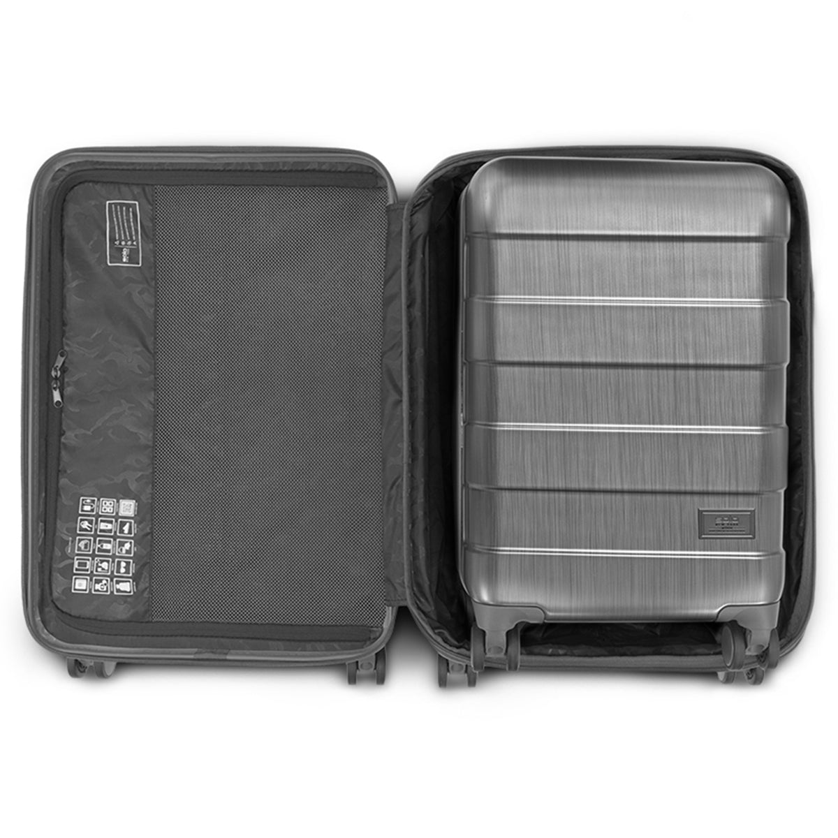 Solo Reserve Expandable Carry-On Spinner Luggage