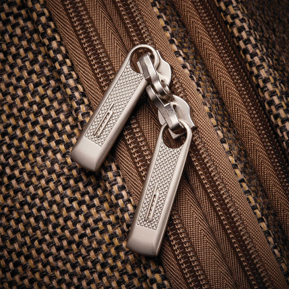 Hartmann Tweed Legend Softside Medium Journey Expandable Spinner Luggage