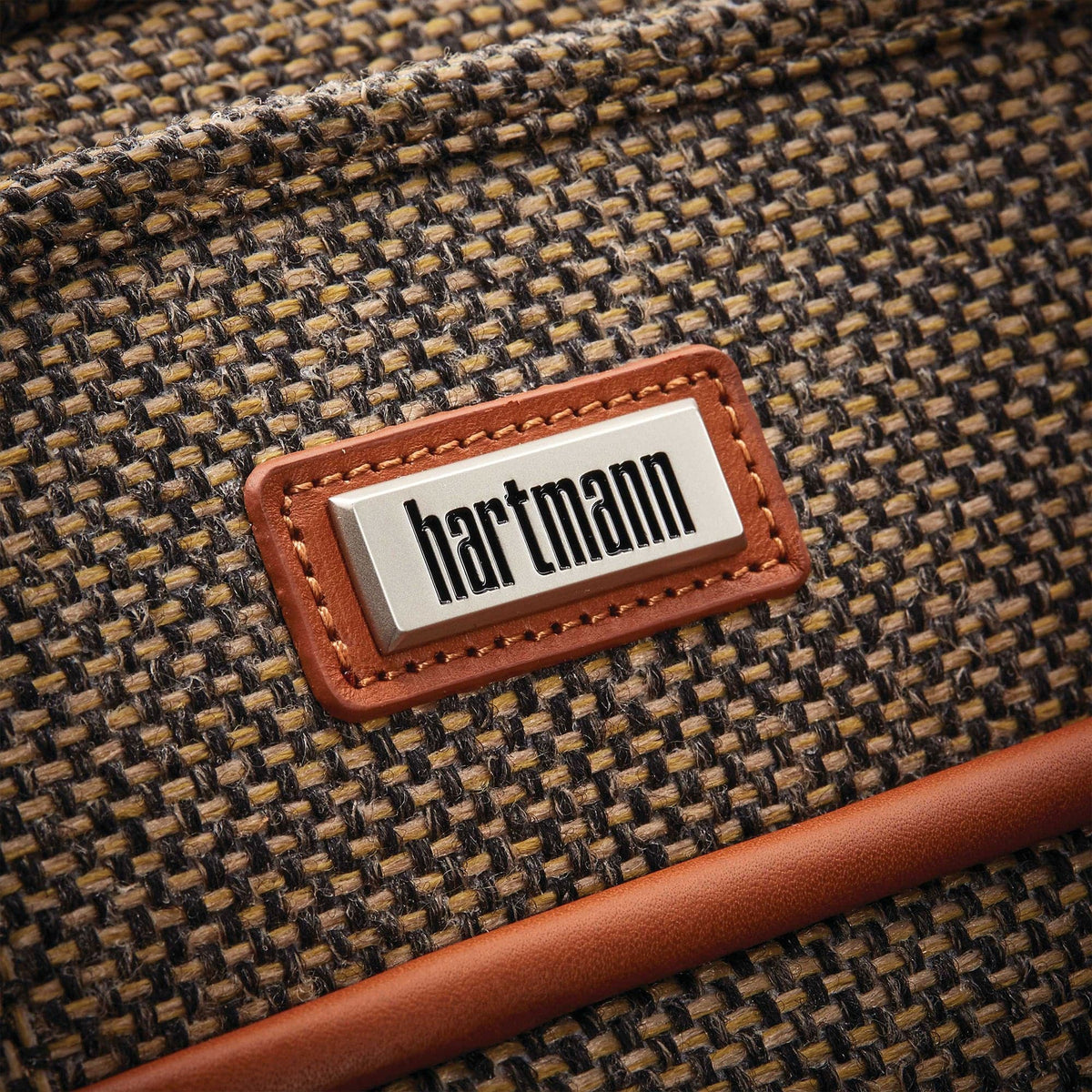 Hartmann Tweed Legend Softside Voyager Spinner Garment Bag