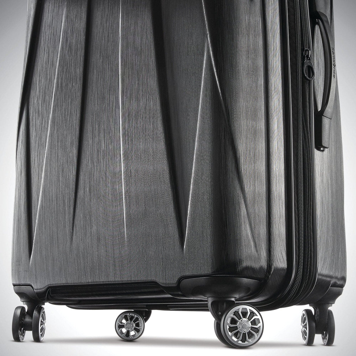 Samsonite Centric 2 Large Spinner Luggage