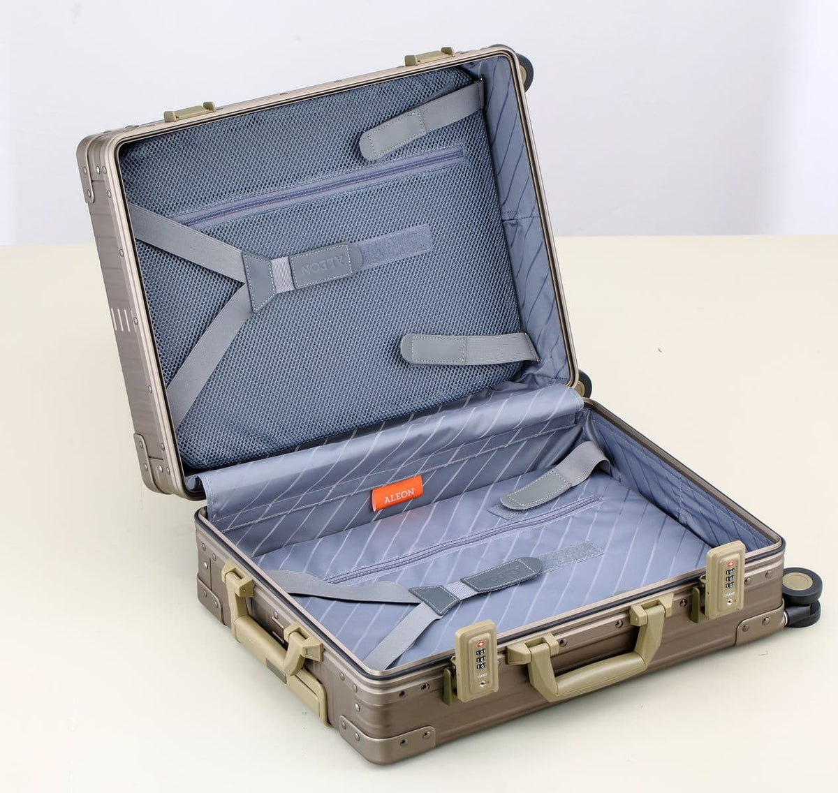 Aleon 21″ Aluminum International Carry-On Luggage