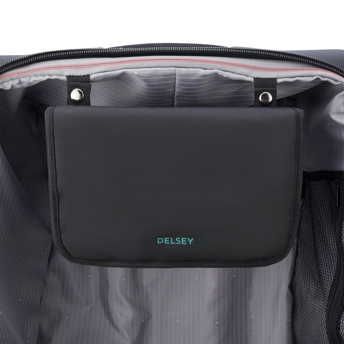 Delsey Helium DLX Checked Expandable Spinner- 25" Medium